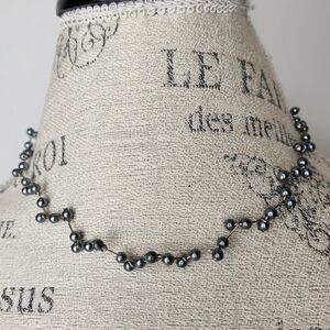 Pearlecent Black Floating Bead Choker Necklace